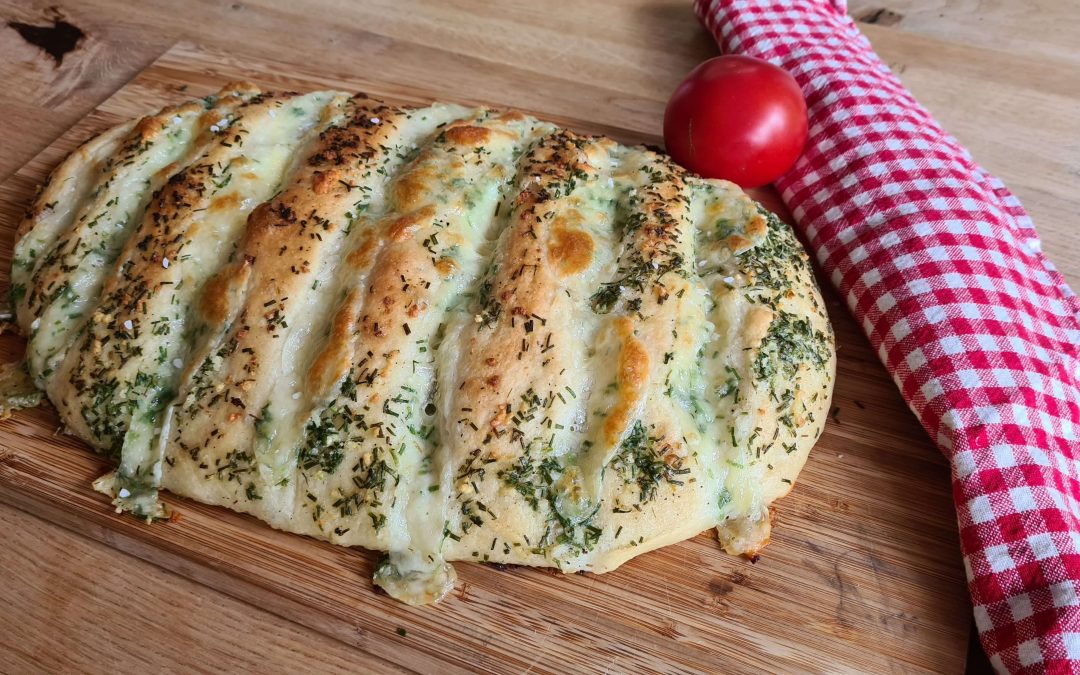 Knoblauch Mozzarella Brot