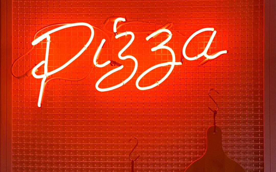 Hackfleisch Pizza